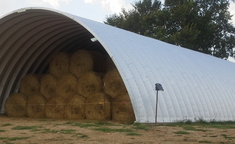 Edificaciones de Estilo Quonset