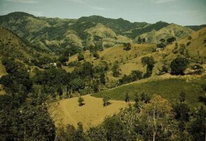 Una vista de las montañas de Corozal, Puerto Rico.
